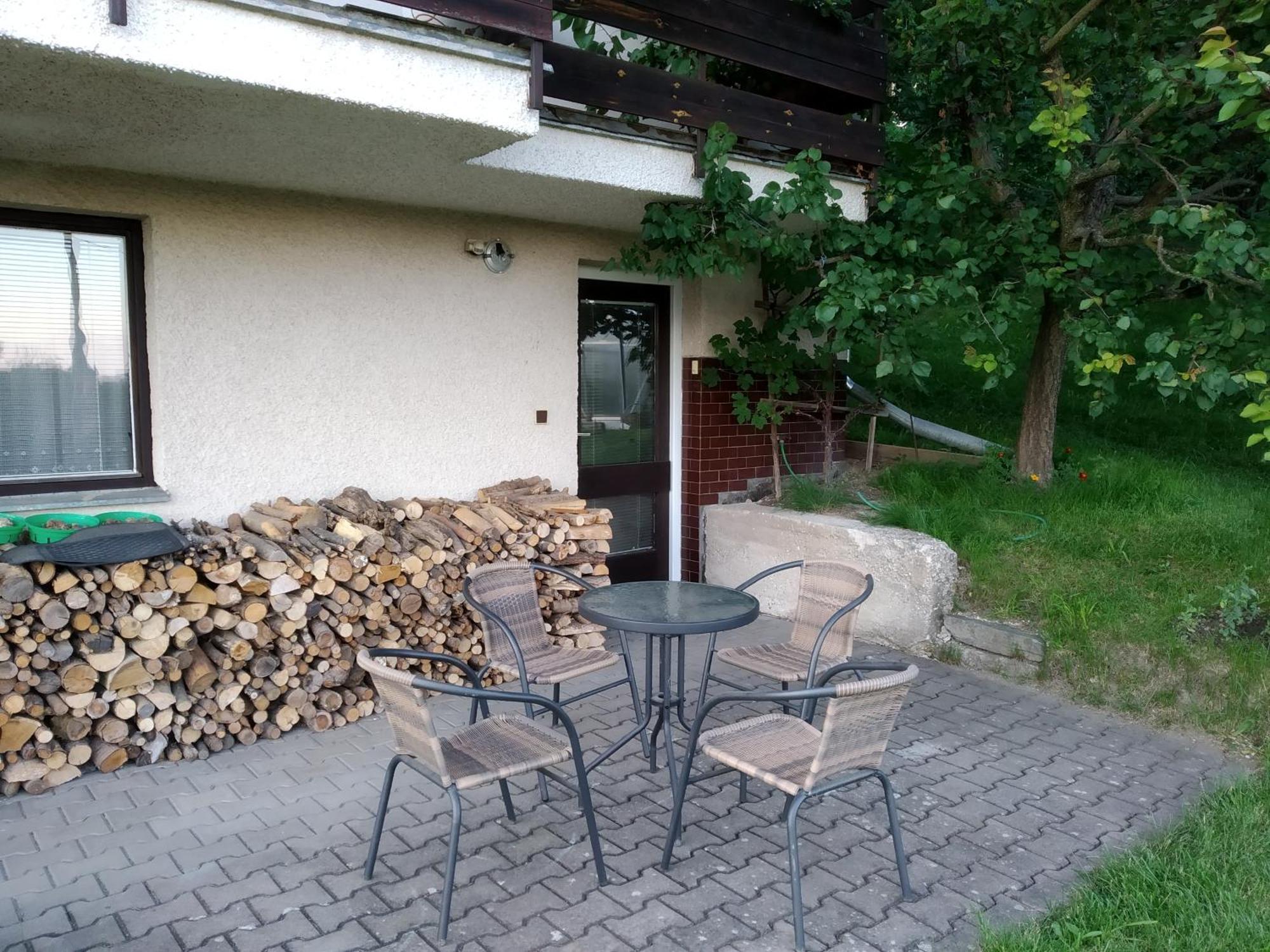 Apartmany Pod Strani Vrchlabi Room photo