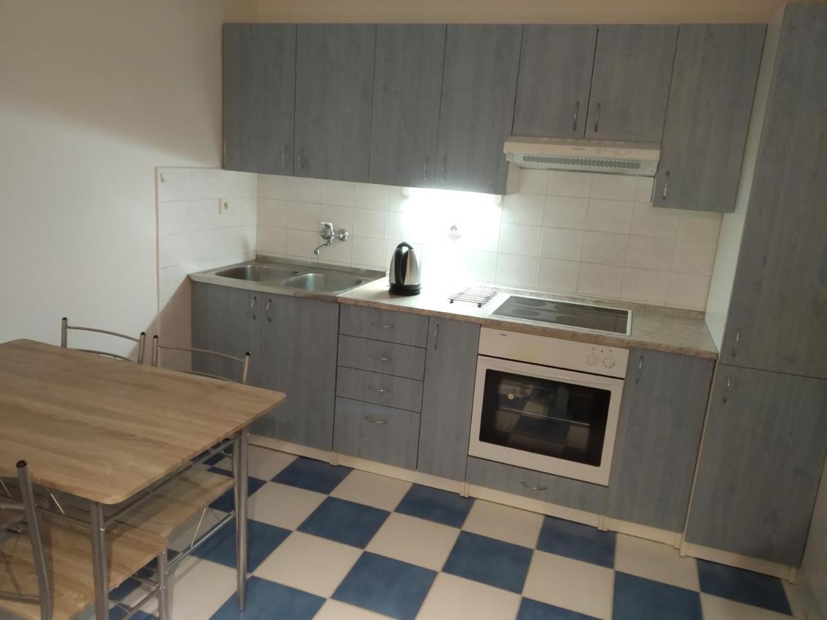 Apartmany Pod Strani Vrchlabi Exterior photo
